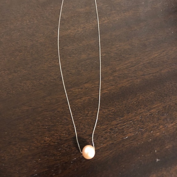Pink Pearl Necklace - Picture 2 of 3